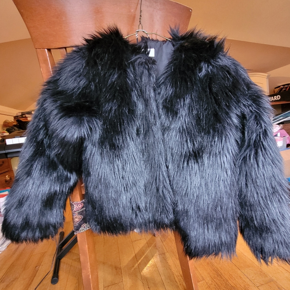 H&m faux fur jacket